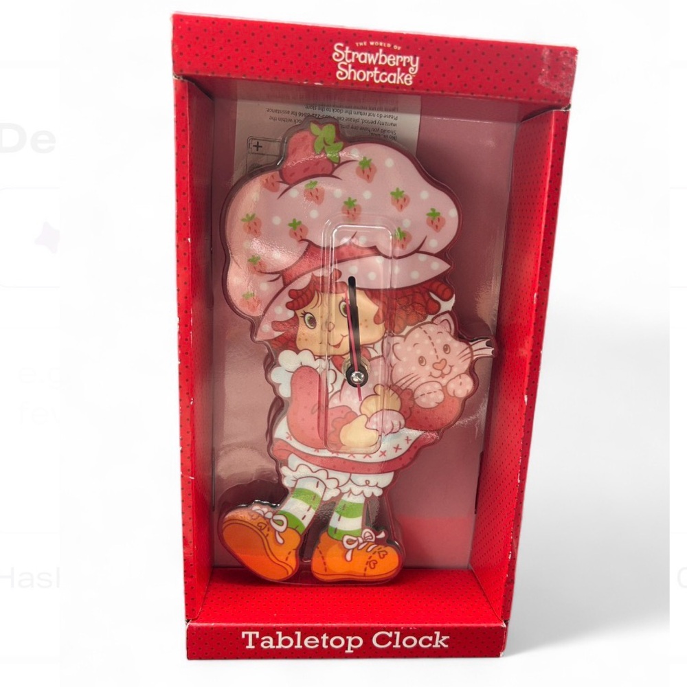 NEW Strawberry Shortcake Tabletop Clock w/ Custard Analog Desk Decor Box Wear